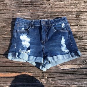 Tilly’s High rise shorts